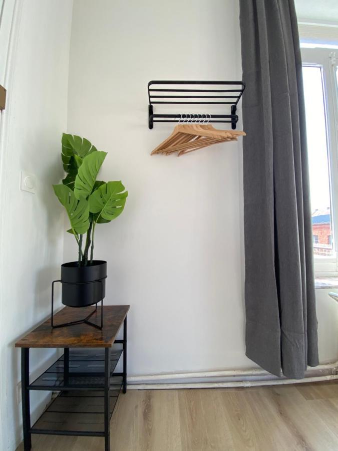 Capstay Roubaix Lille Private Shower & Netflix Экстерьер фото